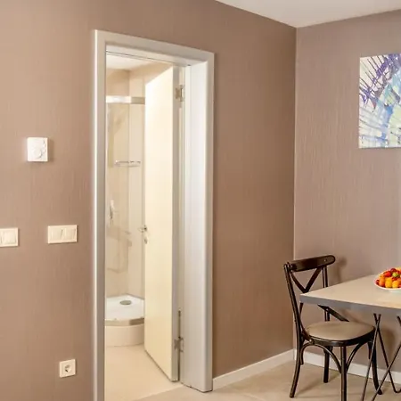 Appart hôtel Elm 4*
